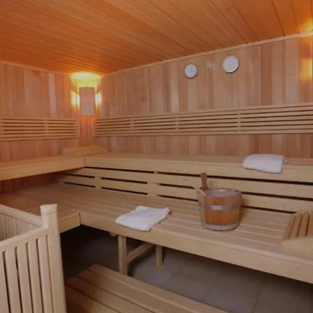 Chez Suzette-Residence-Piscine-Sauna Levernois Exterior photo
